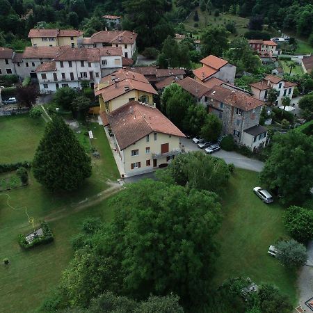 Apartment Piccolo Borgo Castelveccana Zewnętrze zdjęcie